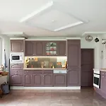 Elbenow Apartment *
